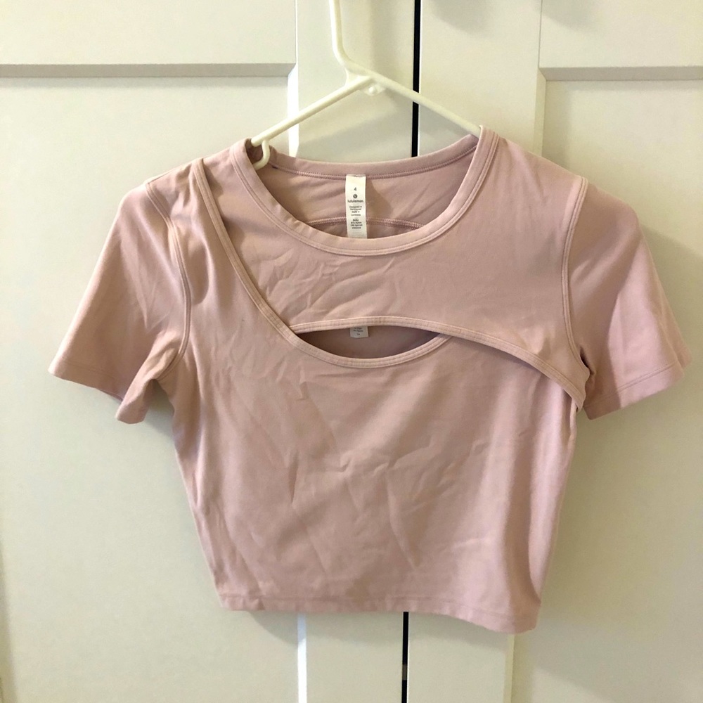 Lululemon crop top